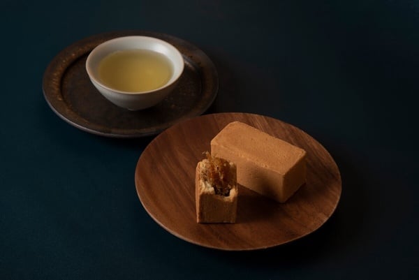 眺望超大片鳳梨田~8間「必吃鳳梨酥」推薦！這間還可以DIY做糕點~