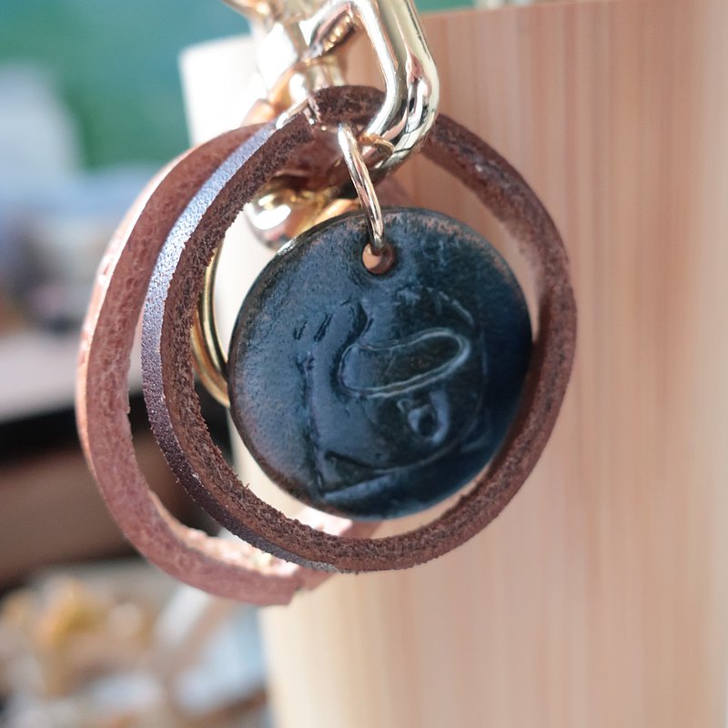 ??? 加關注 享有九折 商品優惠券唷!! ??? 作品都會有附精美牛皮紙盒，願收到後能感受到設計師滿滿的用心~~