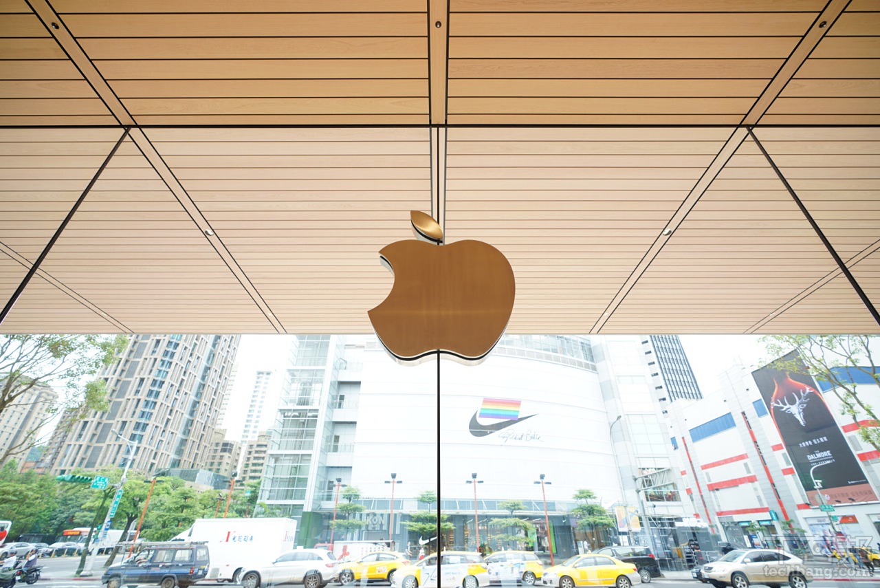蘋果台灣直營店「Apple 信義 A13」開幕前搶先看！設計比照蘋果總部訪客中心