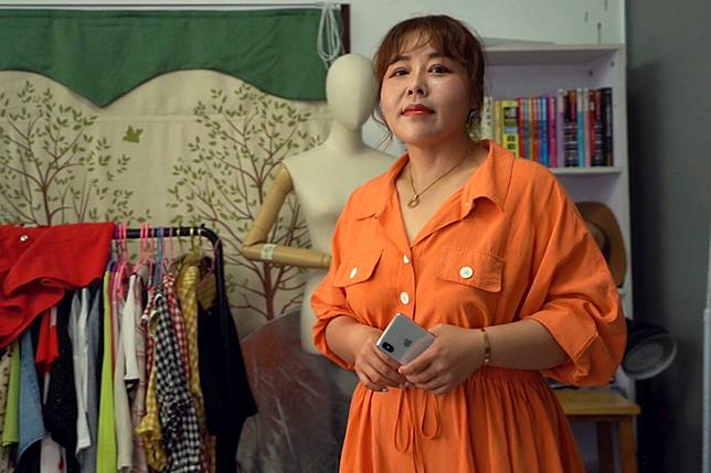 In China, plus-size clothing seller 'I'd rather you not buy my clothes' | Goldthread TODAY