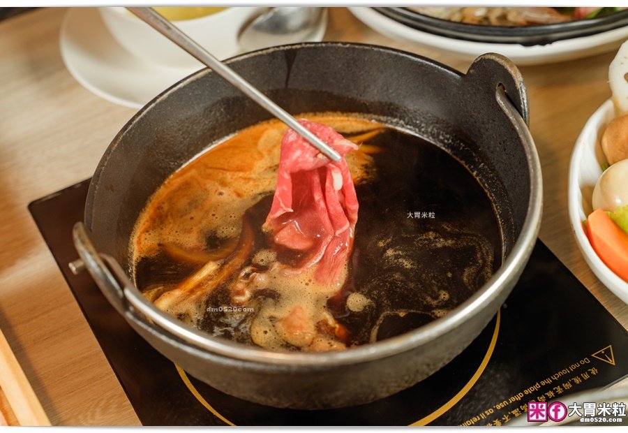 日暮裏和牛鍋物放題