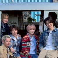 YouTuber ___ 也 .