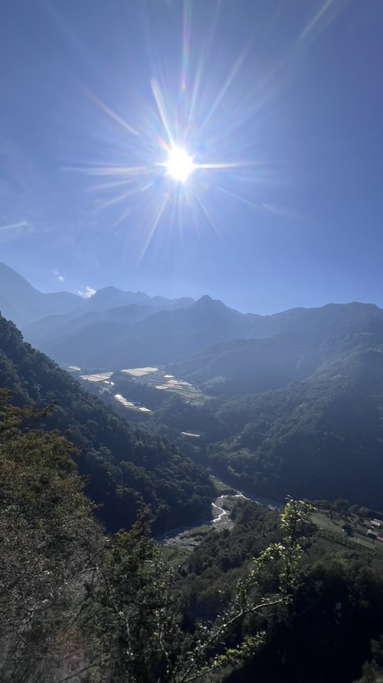 靠背山域嚮導