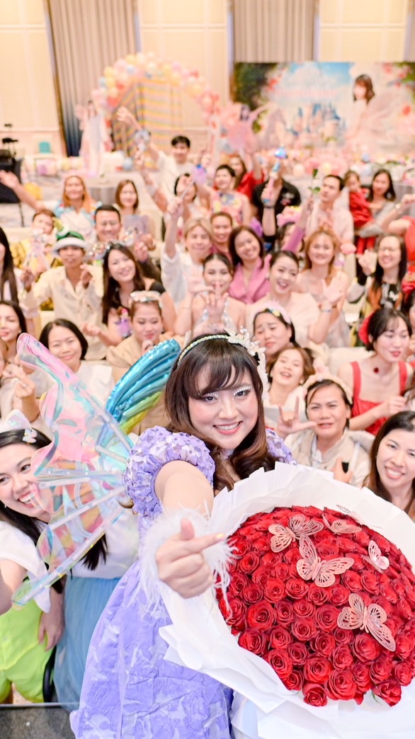 แฟนรายการ “ข่าวดีอินสไปร์” ครูพลอยไพลินอินสไปร์
