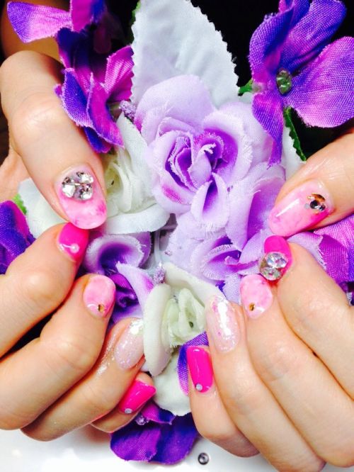 写真 Nail Beauty Neon 中洲 中洲川端駅 ネイル まつエク By Line Place