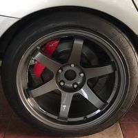 在普吉府買賣土地和汽車