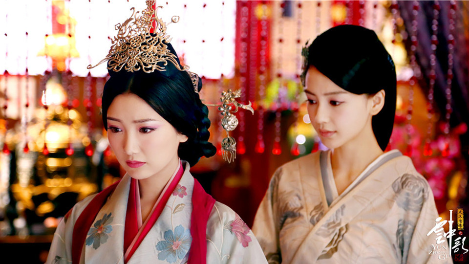 古裝劇「美絕人寰的皇后造型」8：毛曉彤 飾演《雲中歌》上官小妹