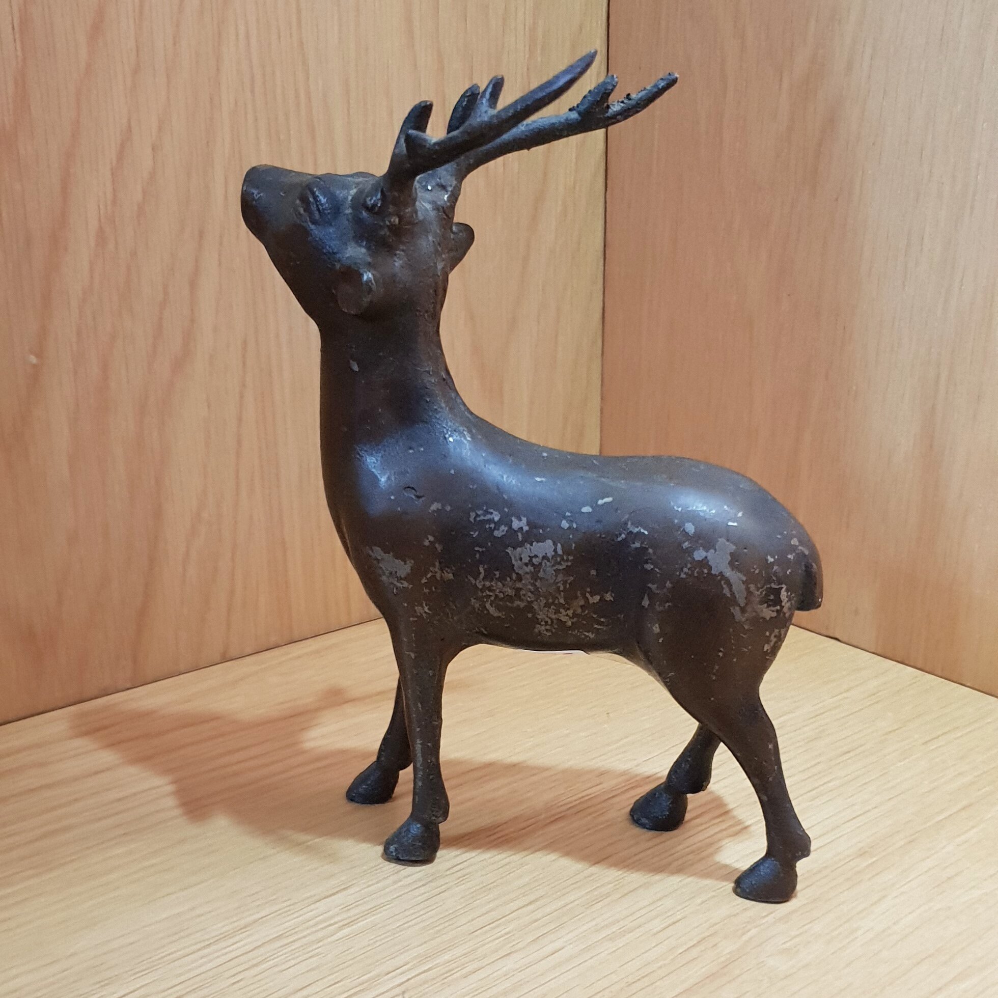 歐洲骨董小鹿 尺寸:長 13 深 5 高 17 材質:銅