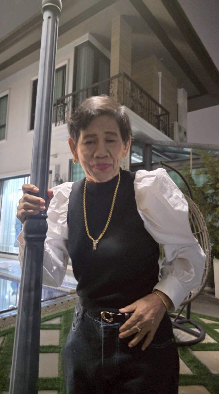 ด้อมเจ๊ต้อย รัตนา FCตัวจริง