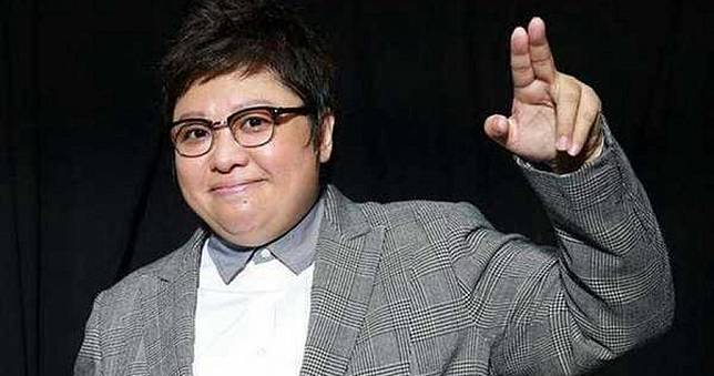畢生積蓄全捐武漢！　韓紅成「最窮女歌手」病倒3天