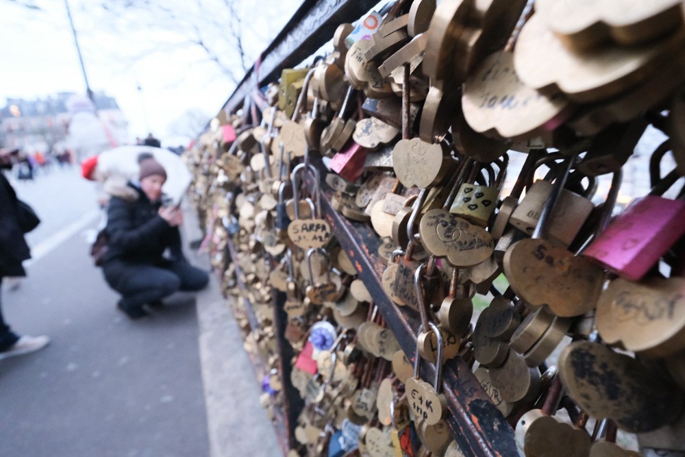 蒙馬特, 紅磨坊, 穿牆人, 聖心堂, 巴黎景點, 我愛你牆, 愛牆, 藝術家村