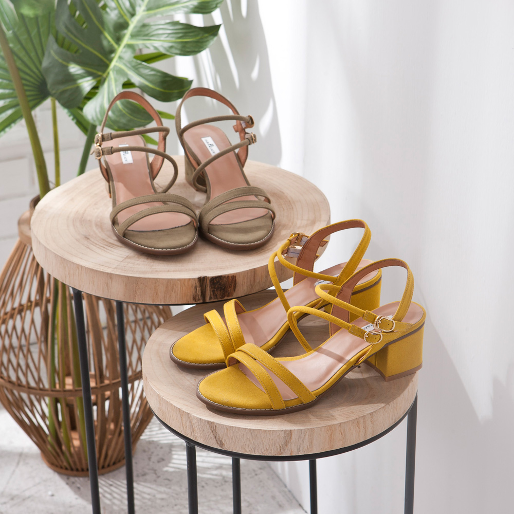 【fair lady】 雙繞帶扣環粗跟涼鞋 黃 (202125)