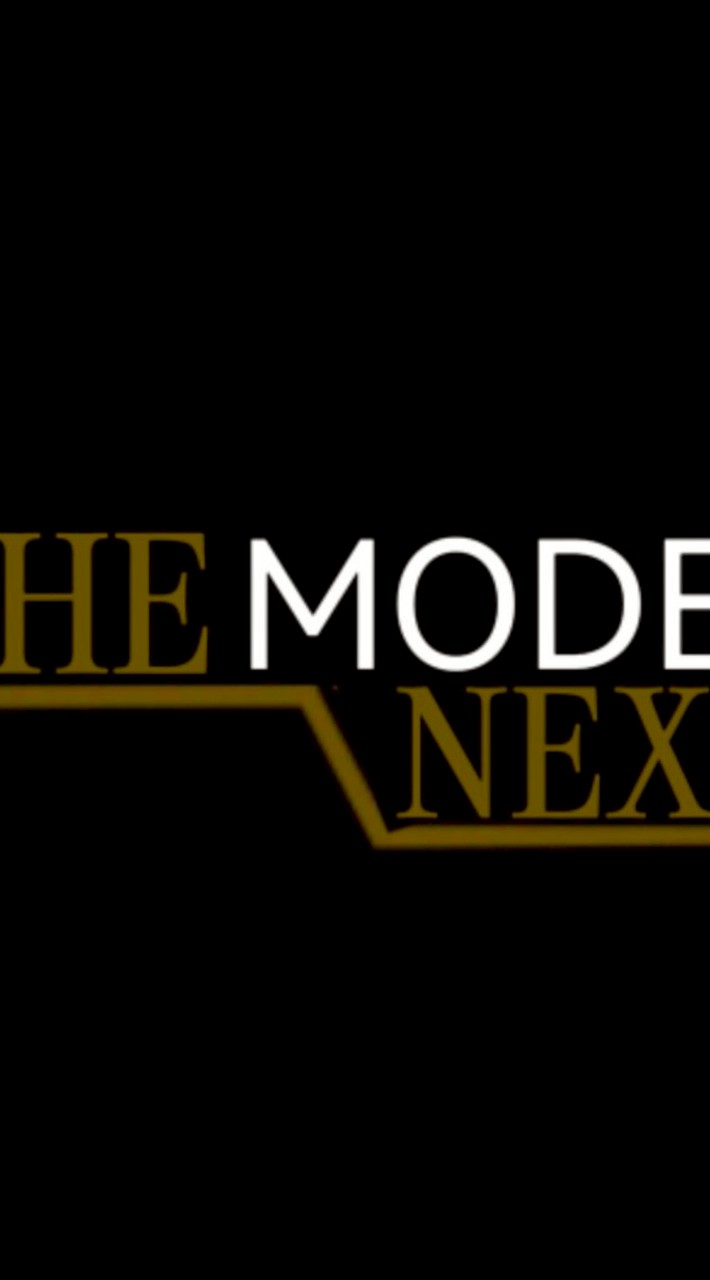 The Model Next-Girl Ss.1