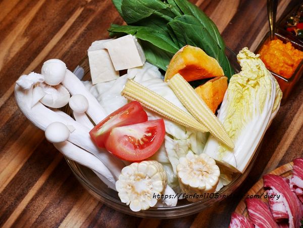 【台北火鍋】極蜆鍋物 #蛤蜊火鍋 #泰式蛤蜊酸辣鍋底 #松山區美食 #松山火鍋 #蒸氣火鍋 (9).JPG