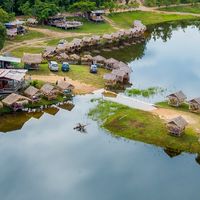 ร้านค้าขายของเทศบาลตำบลบ้านธิ