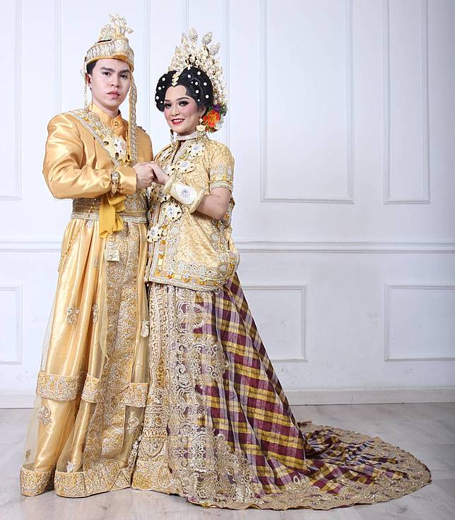 14 Baju Pernikahan Adat Bugis Makassar Buat Tampil Mengagumkan