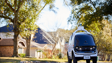 Nuro R2無人自駕送貨車準備上路，未來網路下單即可送到你家