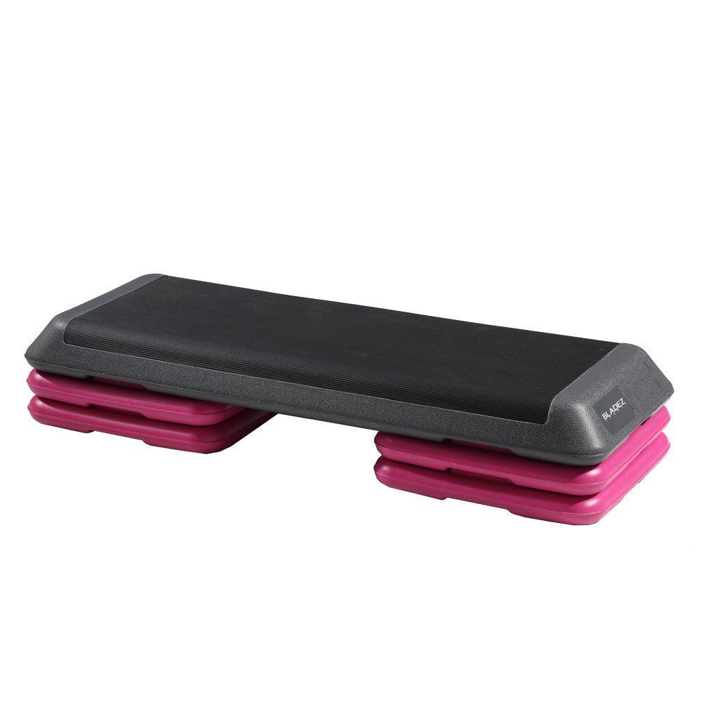 「BLADEZ SPORTS 版權所有」-健身房用平穩大面積-三段式高度可靈活變換強度-複合式肌力訓練-階梯有氧為主要健身課程-培養肌肉穩定及緊實體態——產品規格——材質: ABS 尺寸: 長110x