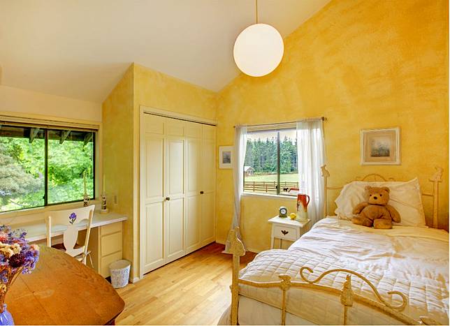 Kumpulan Model Desain Rumah Nuansa Kuning Terlihat Cantik