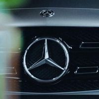 ผู้หญิงขับBENZ