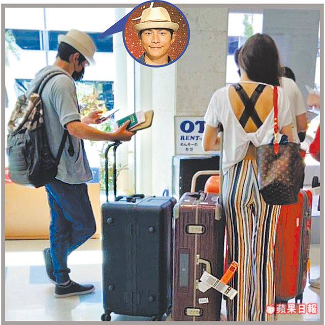 夏宇童 : é¢å©5å¹´ å­«åå¿ å¤å®ç«¥çåè¨éçæåæäº æ±æ£®æ°è / 作詞：阿怪 作曲：阿怪 你拼命找藉口 假裝順路載我 才下午四點多 問我晚餐吃了沒有 我一肚子的火 女生才有資格害羞 你慌張的發抖 有一句話你想說 你端詳我的臉孔 還問我的星座 你知道我還想 看見一.