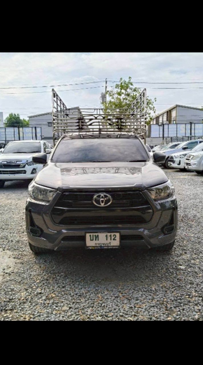 บังซีสุพรรณ รวมเพื่อนทีม