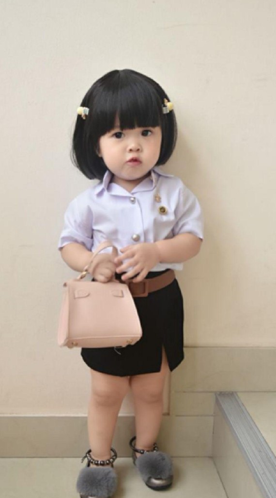 ขาย/ส่งต่อ ของเล่นเด็กมือ2👨‍👧‍👧