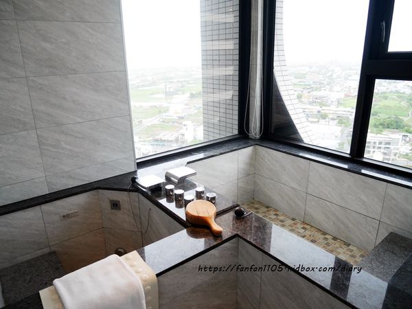 【宜蘭住宿】村却國際溫泉酒店 #溫泉 #露天泳池 #下午茶 #百萬夜景 #親子住宿 #親子飯店 #宜蘭親子住宿 #羅東車站 #羅東住宿 (11).JPG