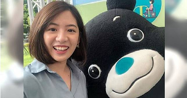 學姐新戀情曝光　男友姐姐身分也被爆出