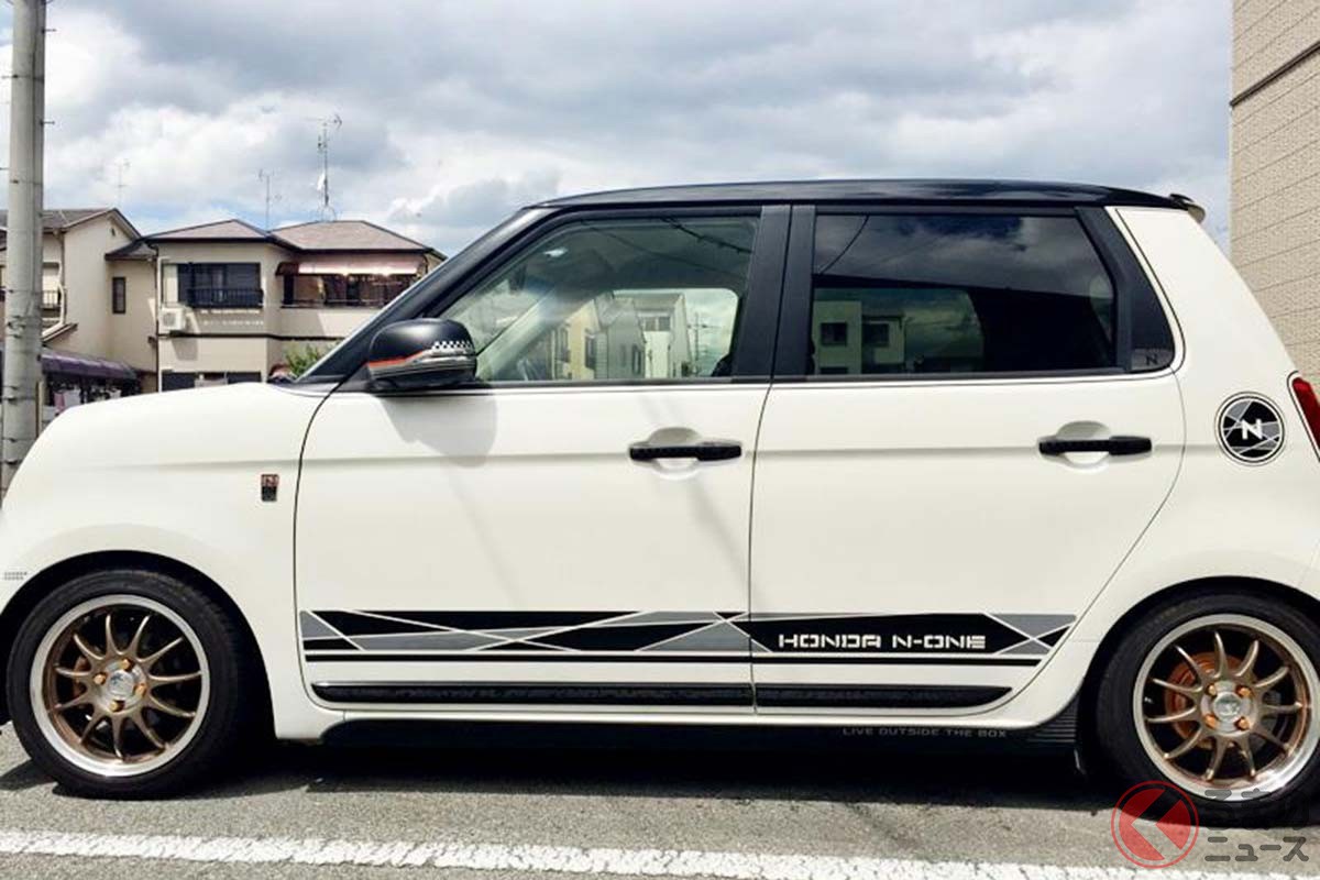 ステッカーで車をイメチェン 手軽にカスタムできるステッカーチューンとは