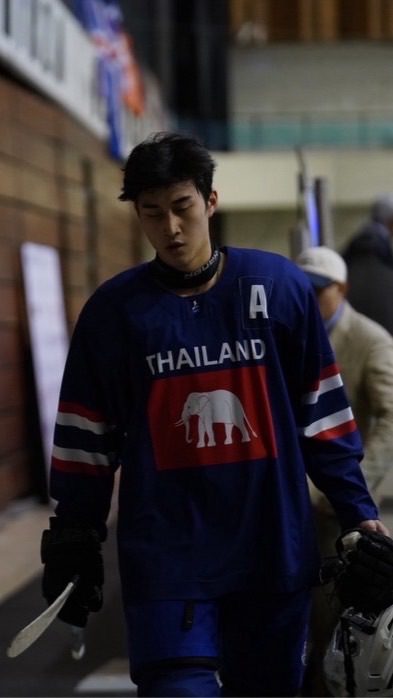 𝐃𝐄𝐌𝐎𝐉𝐔𝐀𝐍𝐆 𝐎𝐅𝐅𝐈𝐂𝐈𝐀𝐋 𝐇𝐎𝐔𝐒𝐄