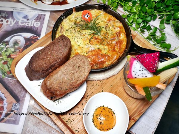 【西門下午茶】貳拾陸巷 Somebody CAFE #可愛咖啡廳下午茶 #插畫 #西門享樂祭 #Cosplay半日店長 #烘焙小教室 (14).JPG