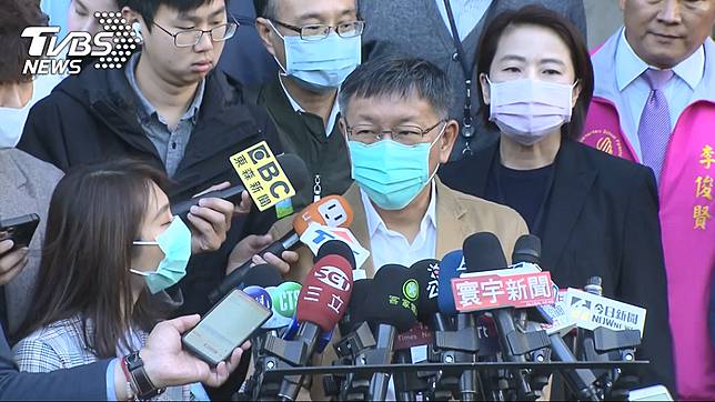 台北市長柯文哲日前視察學校開學防疫工作。(圖／TVBS資料畫面)