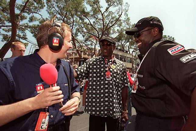 Pangeran Abal-abal Nigeria Sukses Menipu Banyak Orang Jadi Pemilik Tim F1