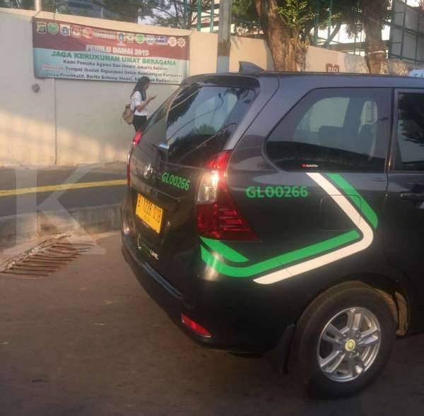 Grab Luncurkan Taksi Konvensional Bernama Greenline Baru Ada Di Jabodetabek Kontan Co Id Line Today