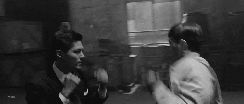  Netflix《青春紀錄》看點1：朴寶劍化身黑道老大？「斯文敗類」超帶感！