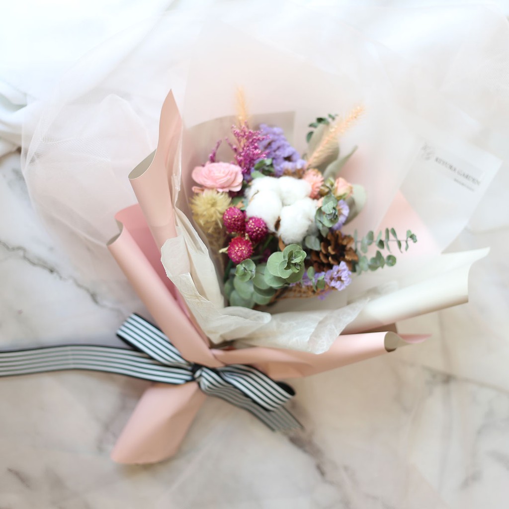 瓔珞莊園 花束 ​G235/不凋花 永生花 乾燥花/送禮首選/萬花乾燥花/乾燥花相框/母親節花束/畢業花束