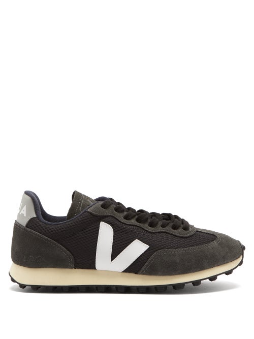 Veja - Veja's washed-black Rio Branco trainers are made from Hexamesh, a signature fabric composed o