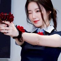 賣卡群聊天^-^