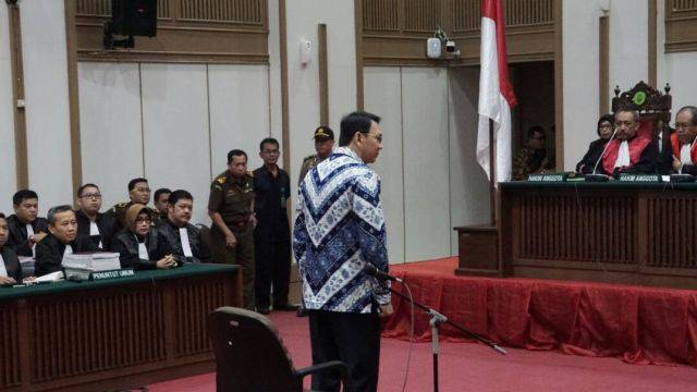 Ahok menjalani sidang vonis. (Foto: Aditia Noviansyah/kumparan)