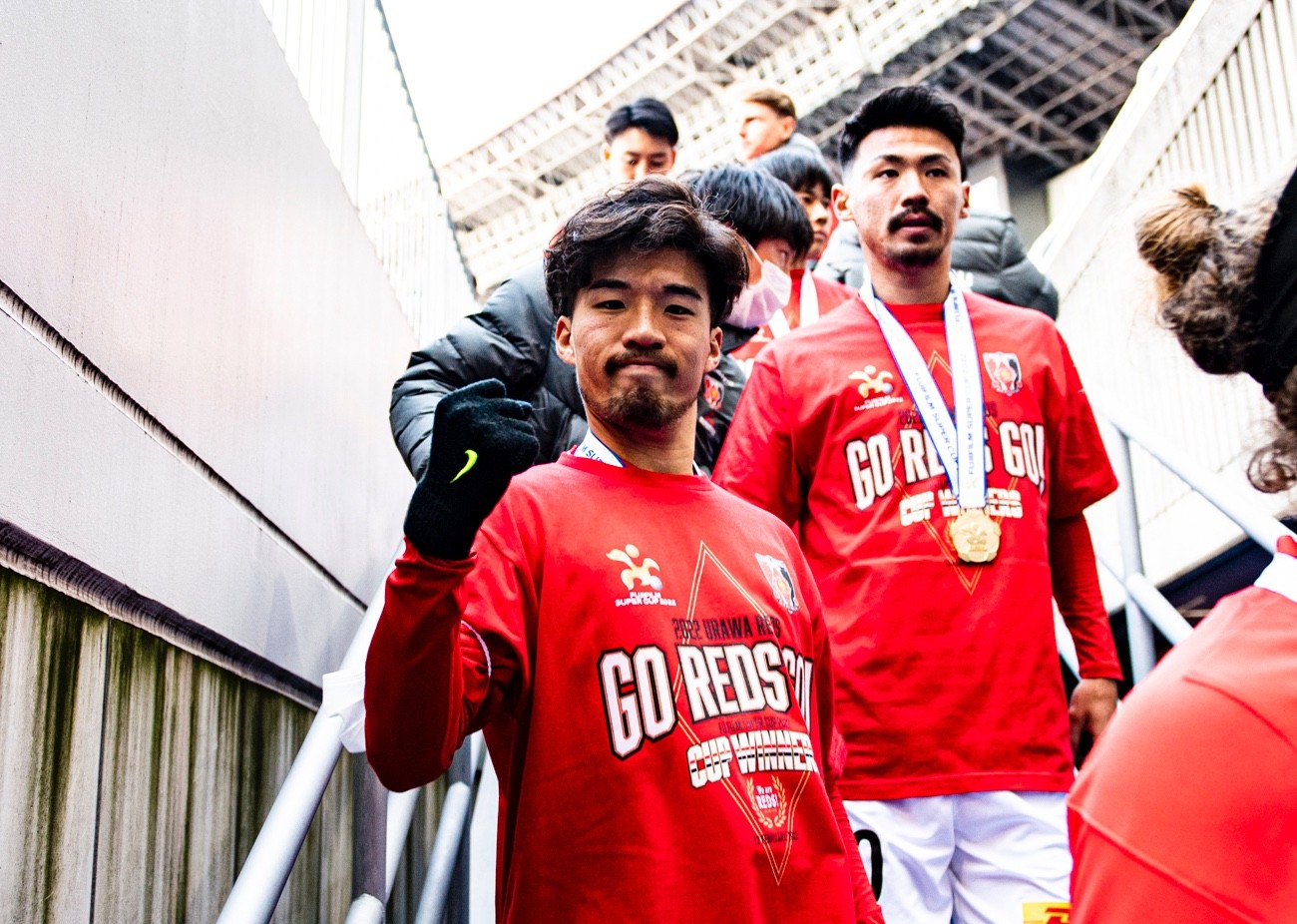浦和レッズユニフォーム2022 平野佑一 平野 佑一 | 【⚽Jリーグ選手写真・壁紙はサカフォト】