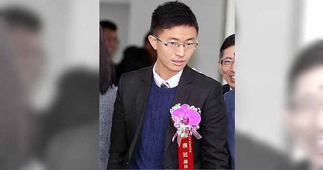 陸配子女回家遭取消　侯漢廷質疑：防的是疫，還是防大陸人？