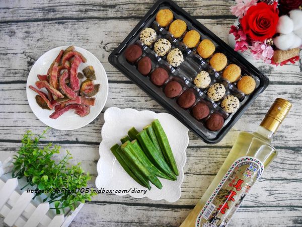 【烏來一日遊】#烏來老街 #必買伴手禮 #景麗特產行 #小米麻糬 #溫泉 #烏來台車 #瀑布 #烏來美食 #烏來景點 (49).JPG