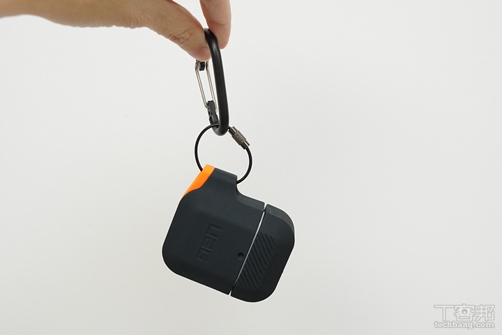 UAG AirPods 保護殼