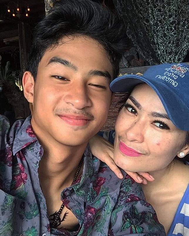 Devano Danendra, Anak ganteng Iis Dahlia Calon Idola ABG