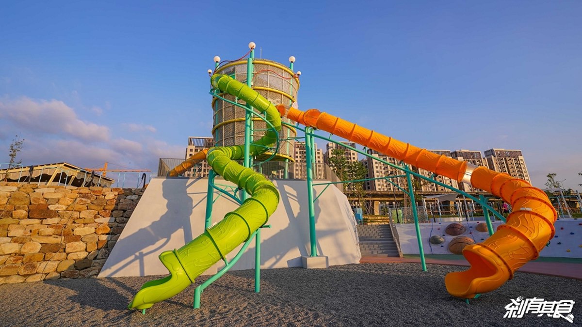 爸媽周末免煩惱！台中10大最強親子景點：破千坪室內樂園、免門票小小駕訓班