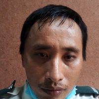 อานนท์ สมบูรณ์