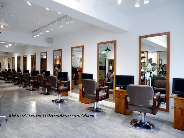 【板橋美髮】分享髮藝 share hair salon #染髮 #鉑金三段式護髮 (2).JPG