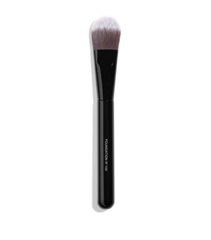 Chanel (Pinceau Fond De Teint) Foundation Brush N°100
