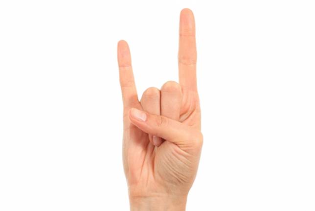 Sebenarnya Siapa Sih Yang Menciptakan Tangan Metal Ini Hai Online Com Line Today